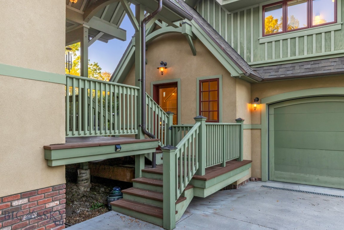 515 W Cleveland Street