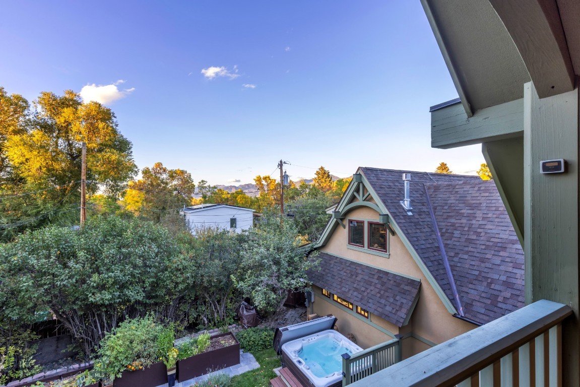 515 W Cleveland Street