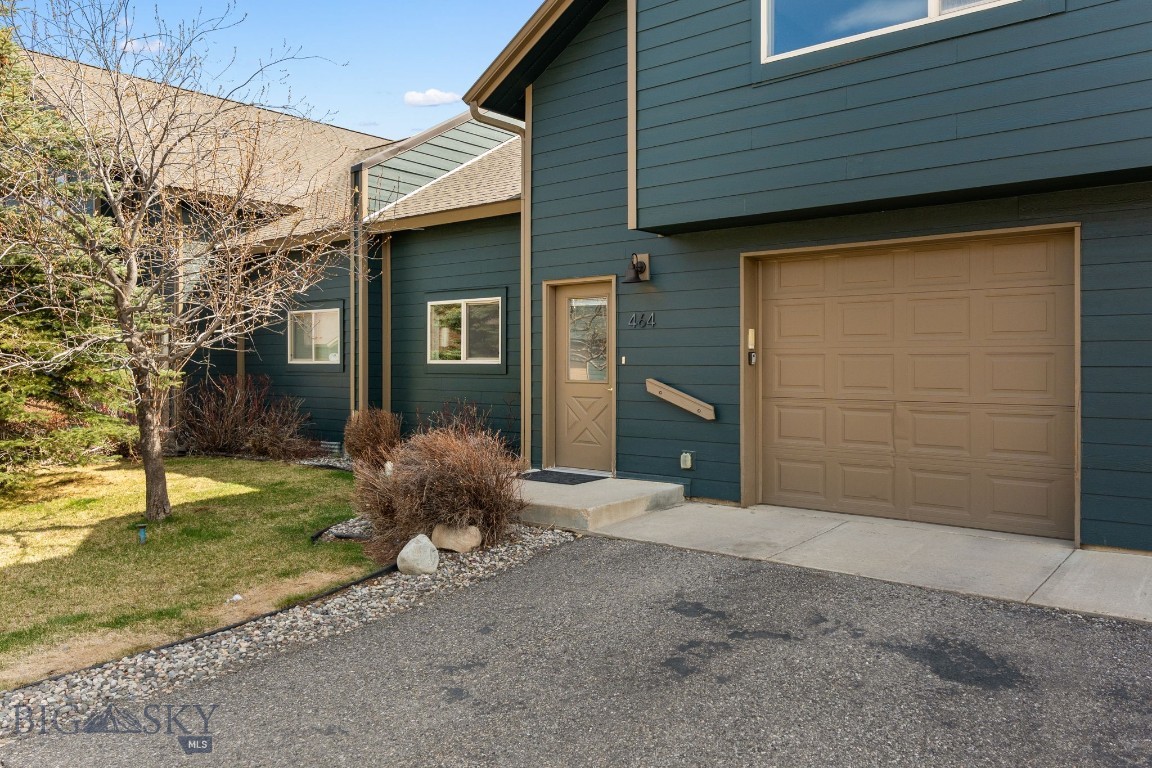 464 Firelight Drive