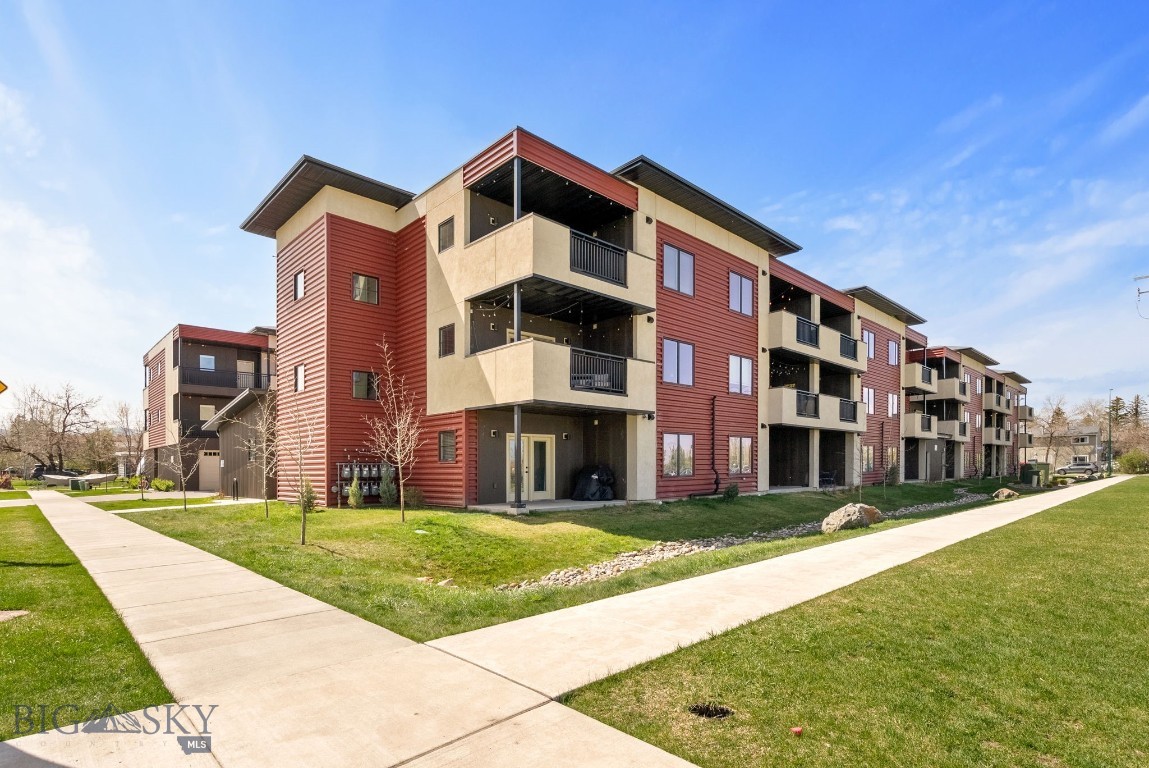 1704 W Lincoln Street 3C