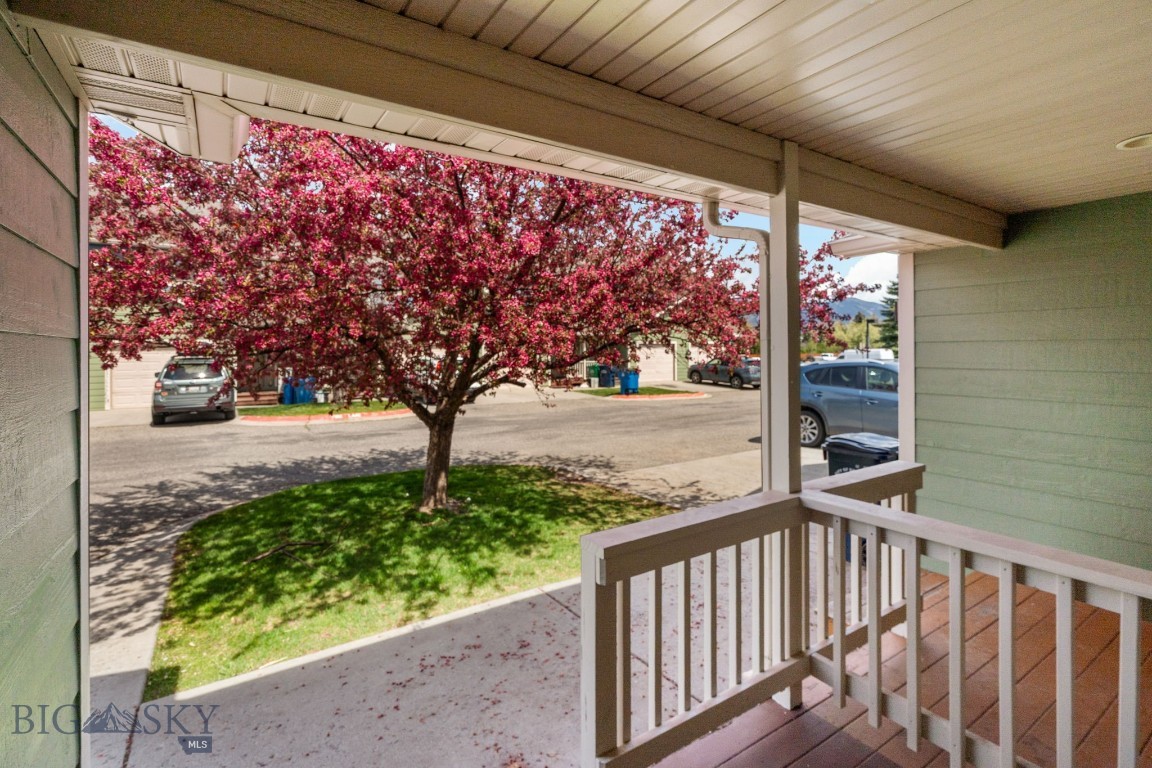 515 Michael Grove Avenue 28