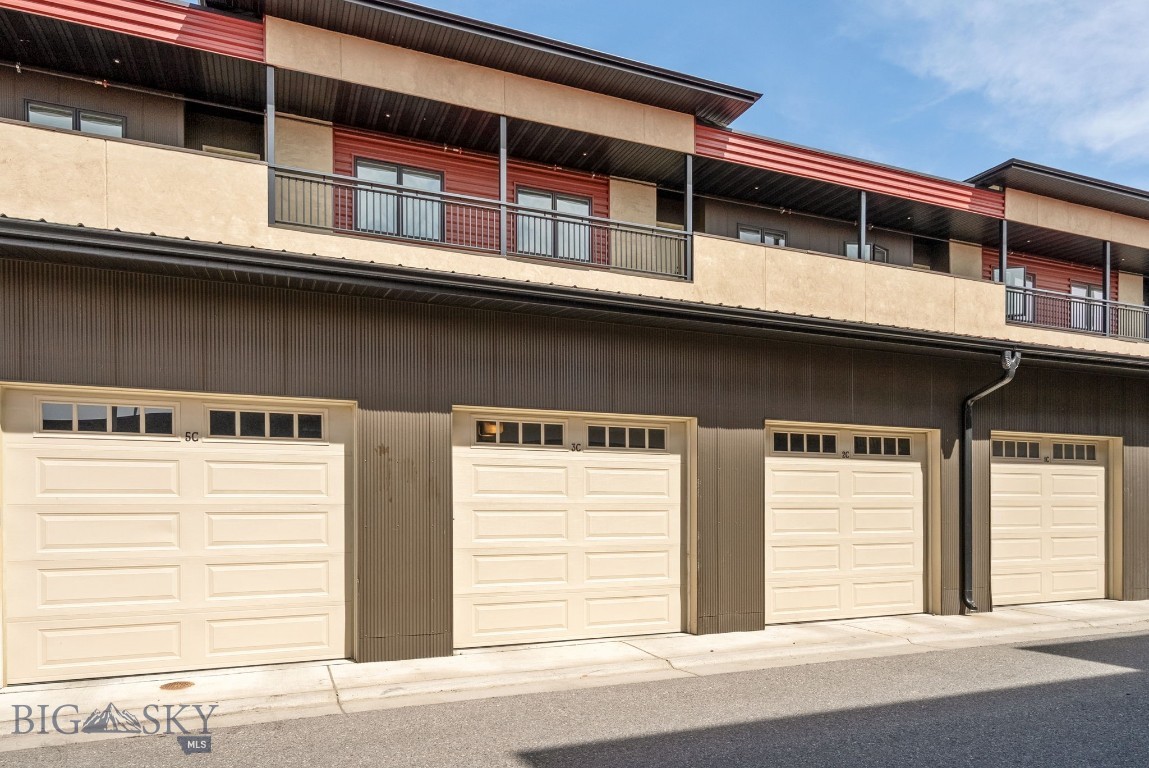 1704 W Lincoln Street 8C