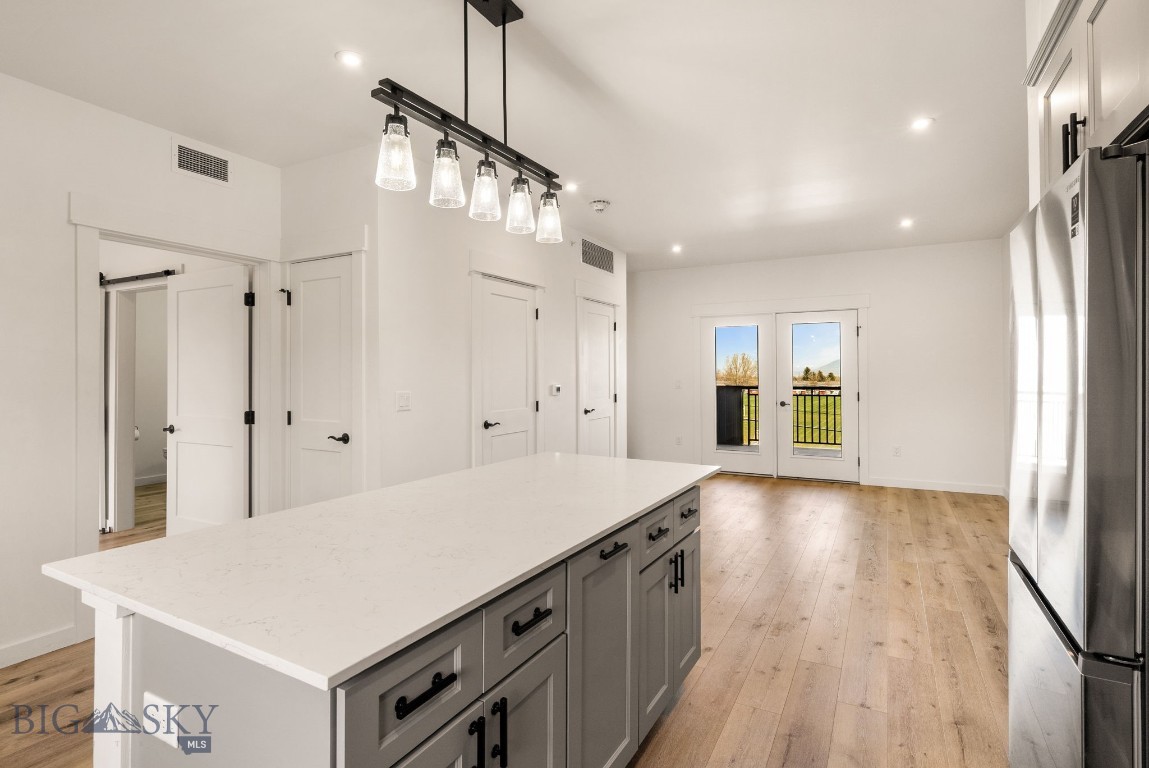 1704 W Lincoln Street 8C