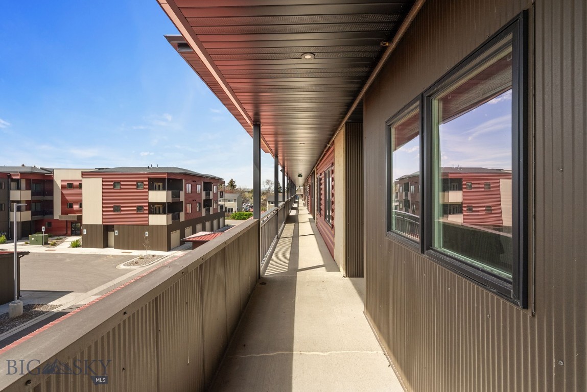 1704 W Lincoln Street 8C