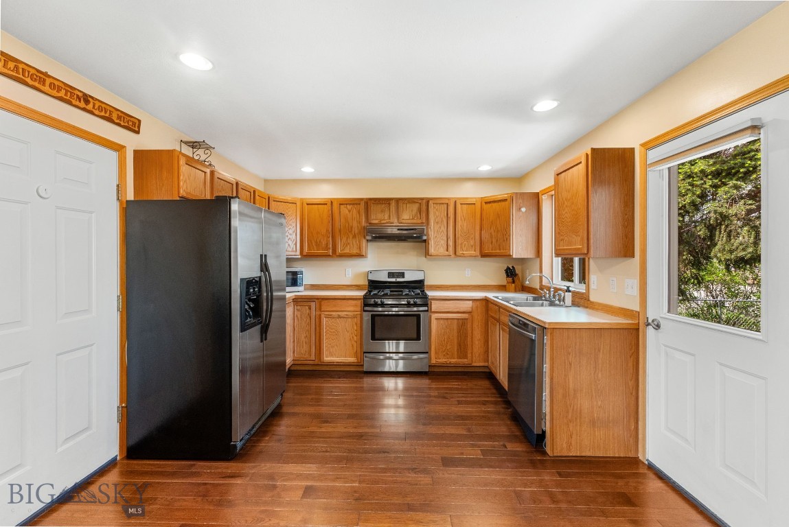 112 Fabrick Street