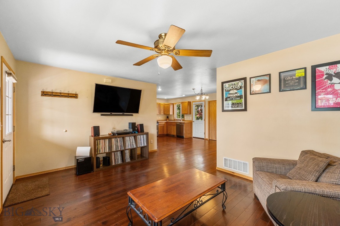 112 Fabrick Street