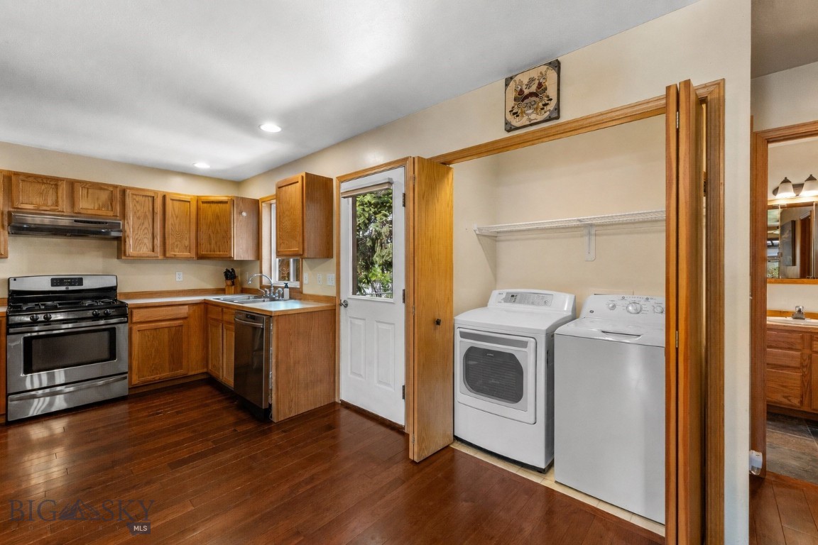 112 Fabrick Street
