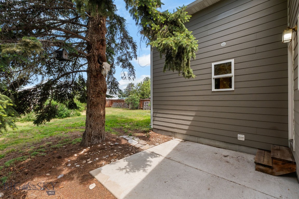 112 Fabrick Street