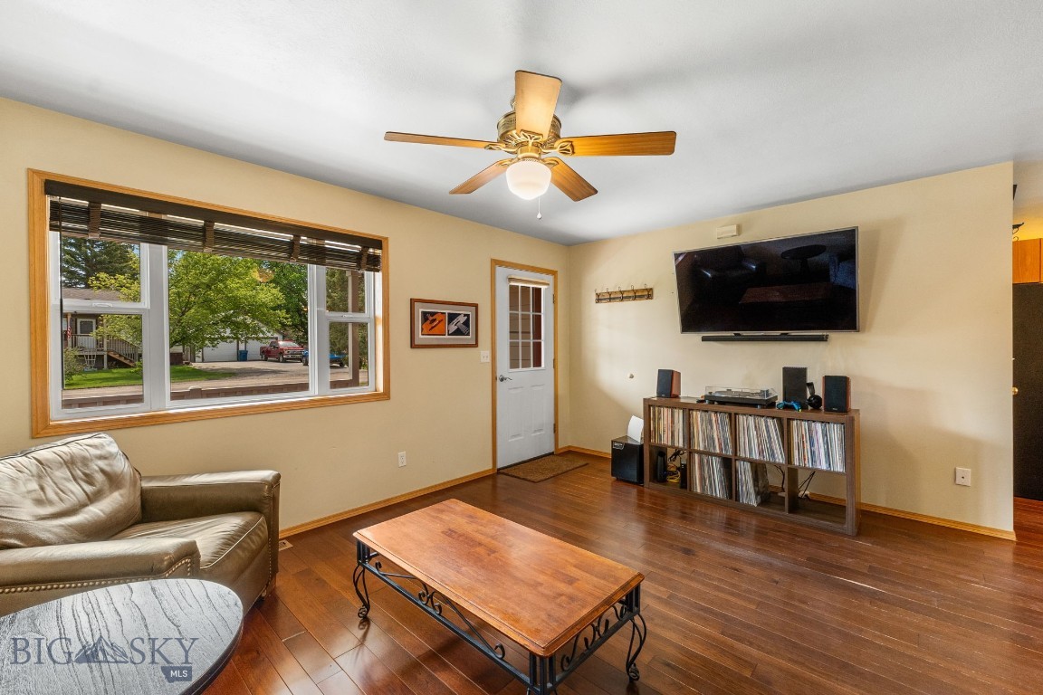 112 Fabrick Street