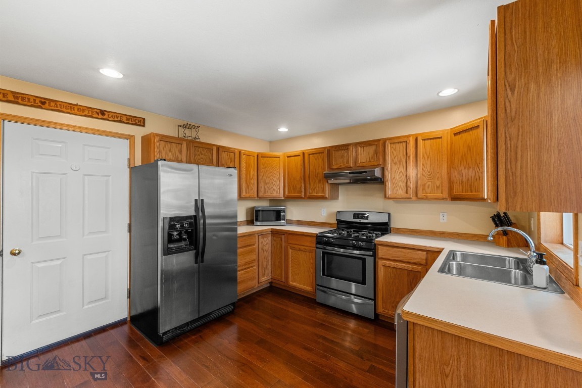 112 Fabrick Street