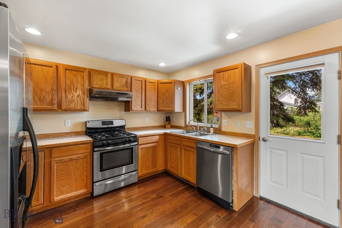 112 Fabrick Street