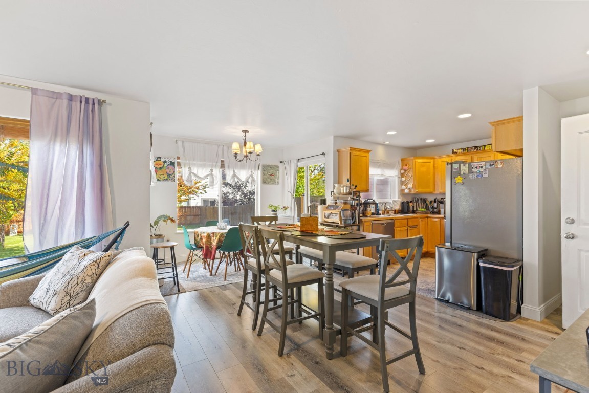 4091/4095 Diamond Street