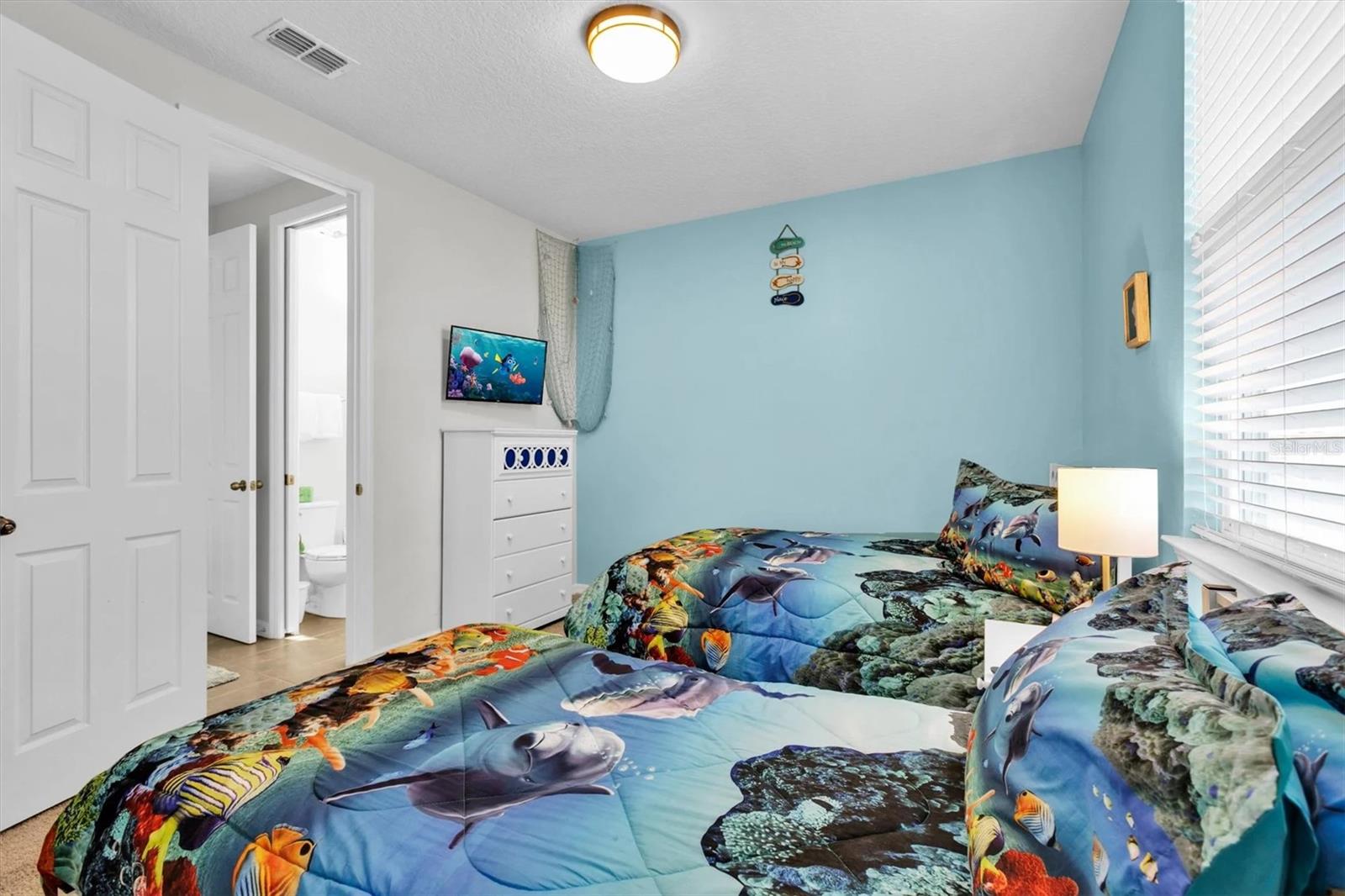 1840 CARIBBEAN VIEW TER