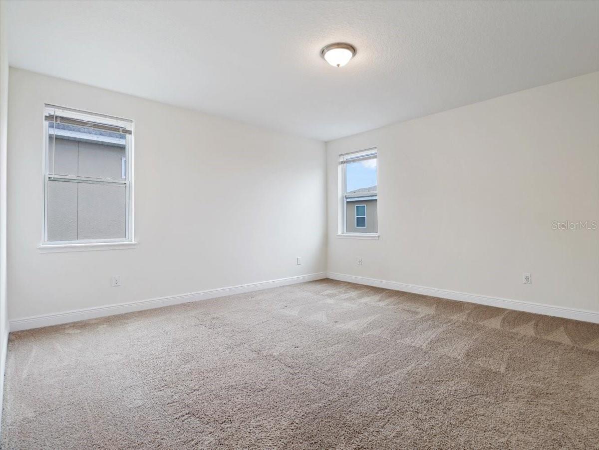 211 PENDANT CT