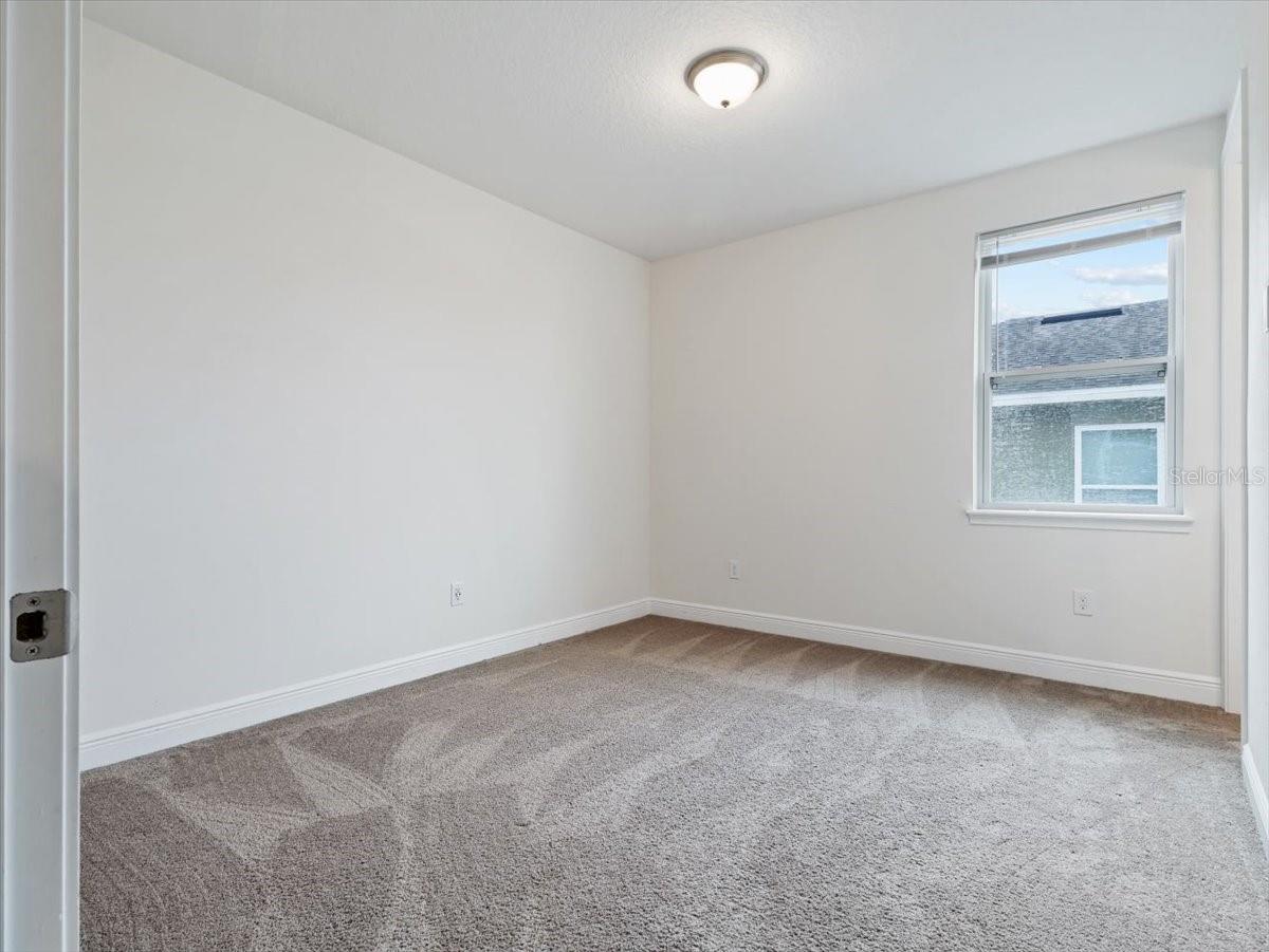 211 PENDANT CT