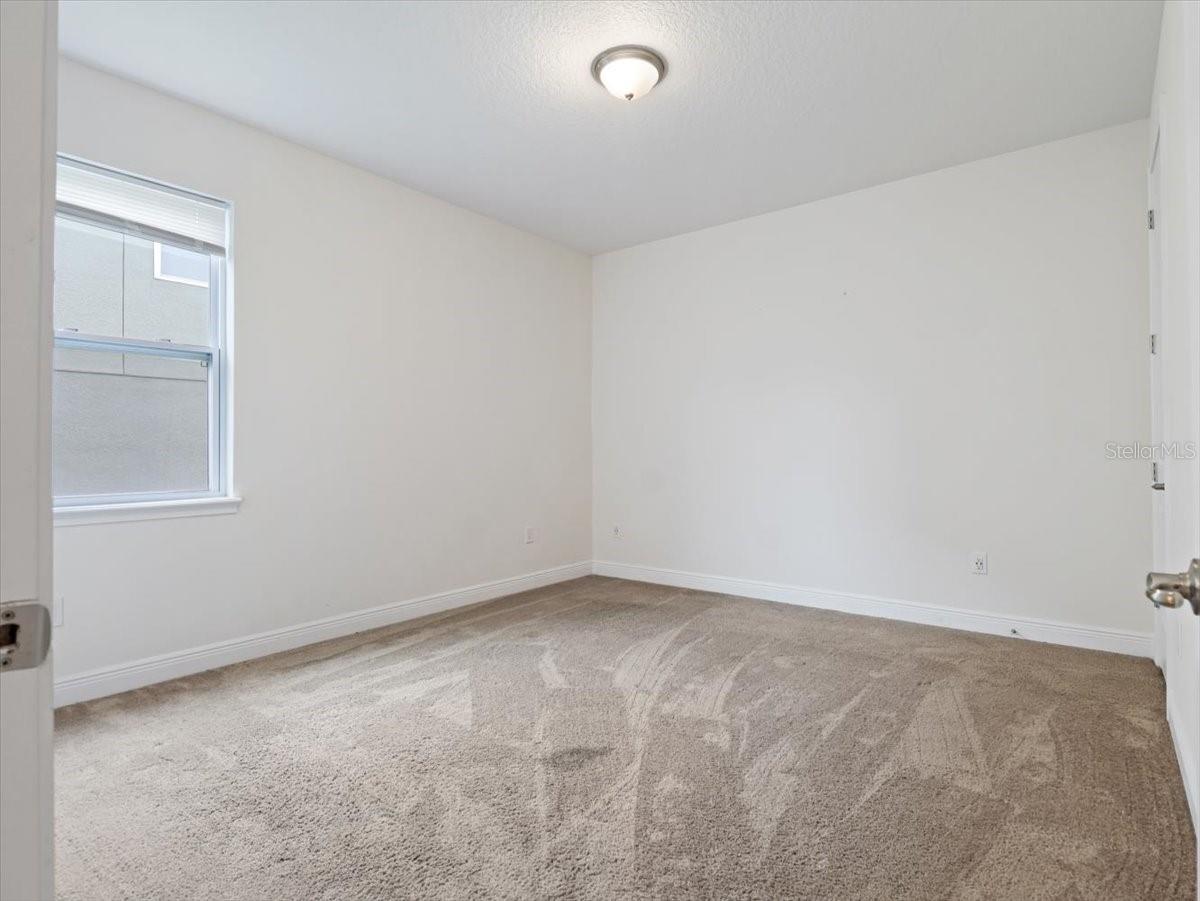 211 PENDANT CT