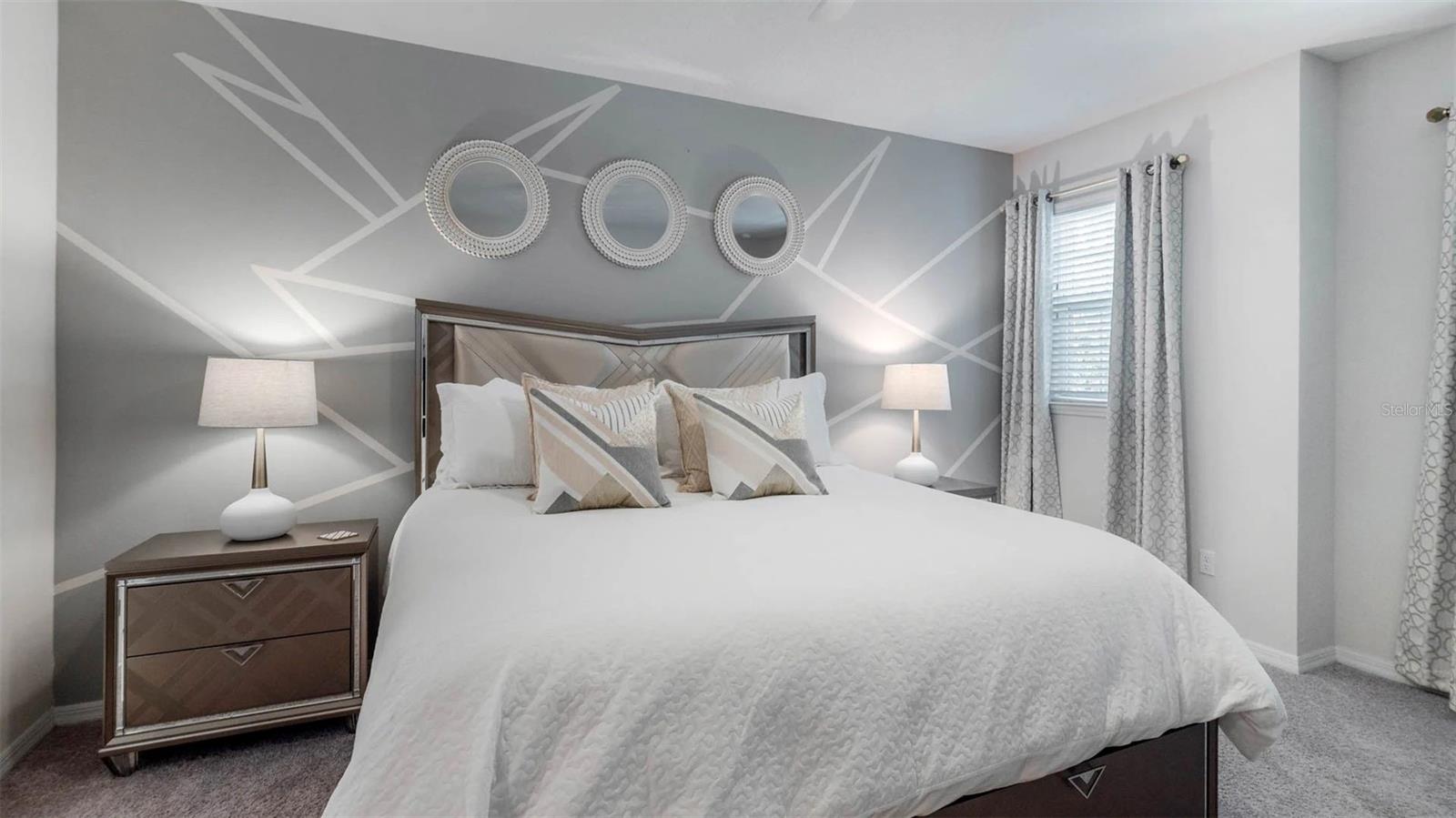 9004 SUNSHINE RIDGE LOOP