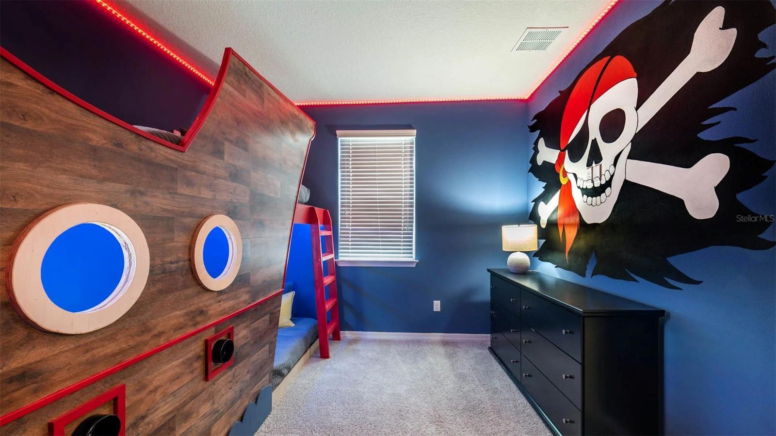 9004 SUNSHINE RIDGE LOOP