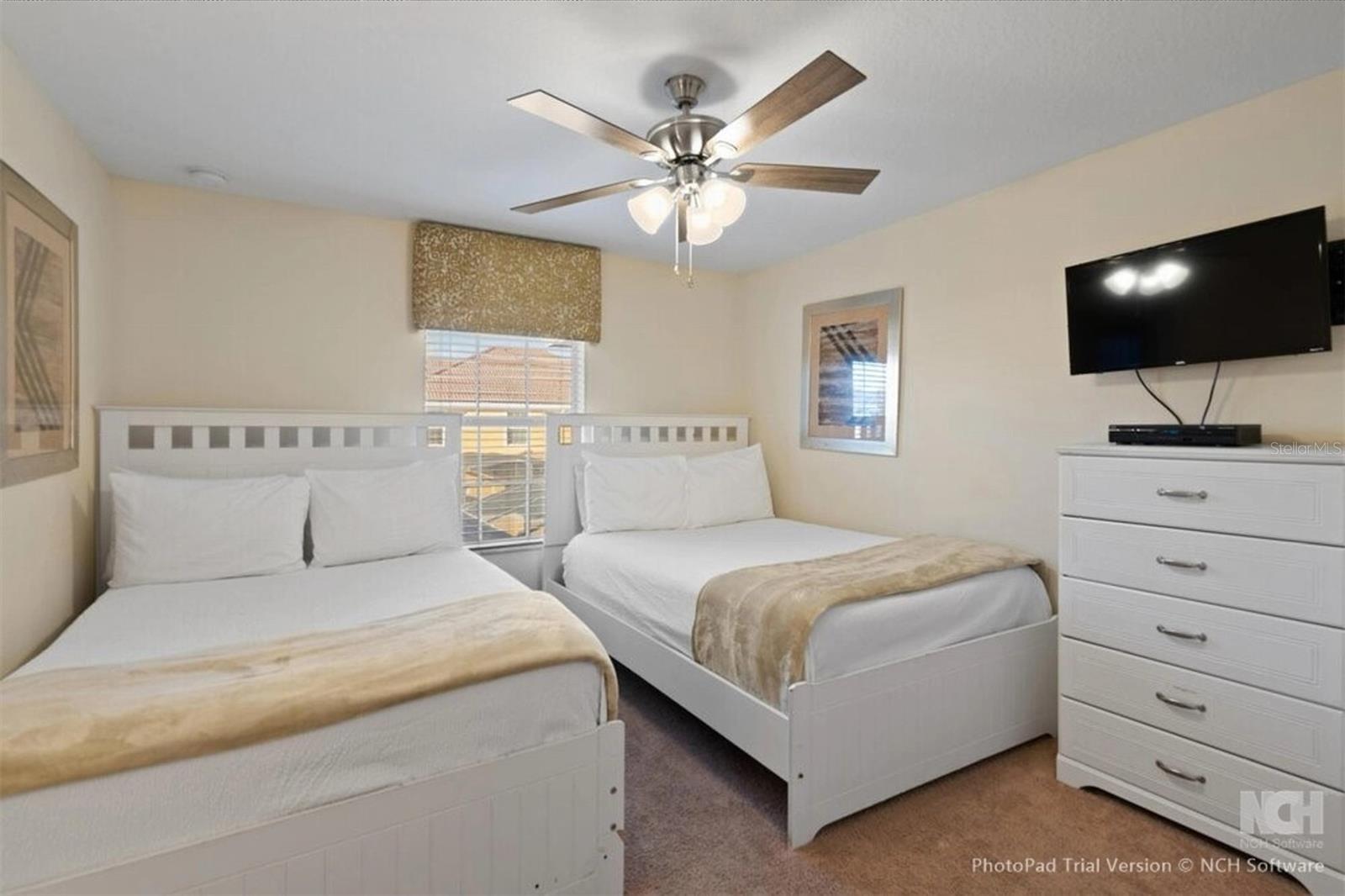 8941 BISMARCK PALM RD