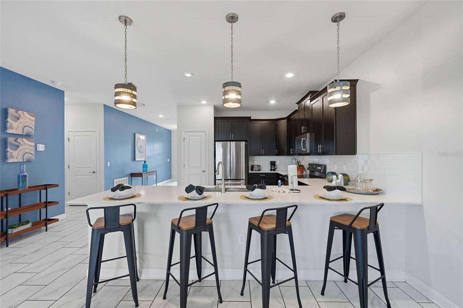 8910 CABOT CLIFFS DR