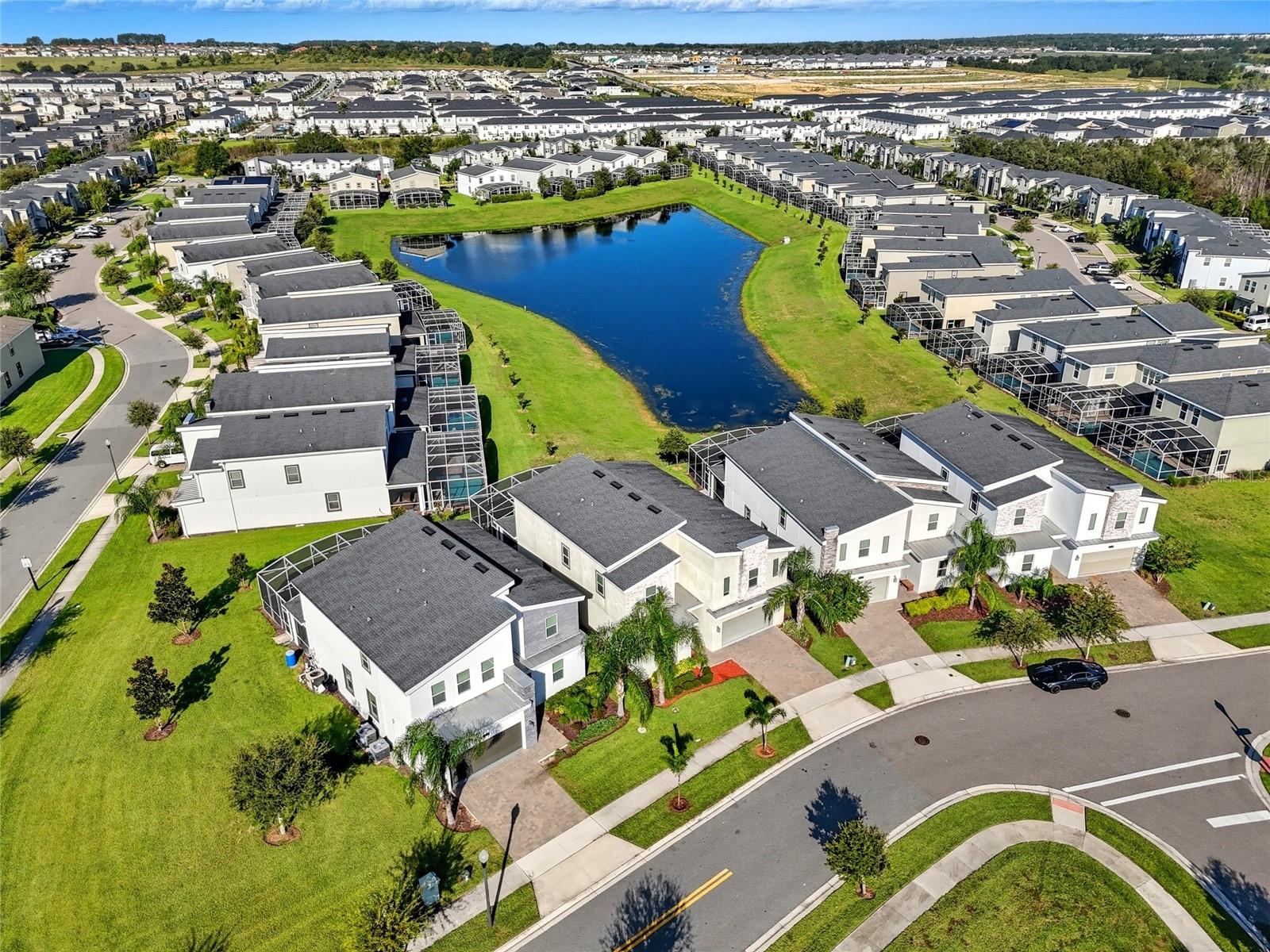 8910 CABOT CLIFFS DR