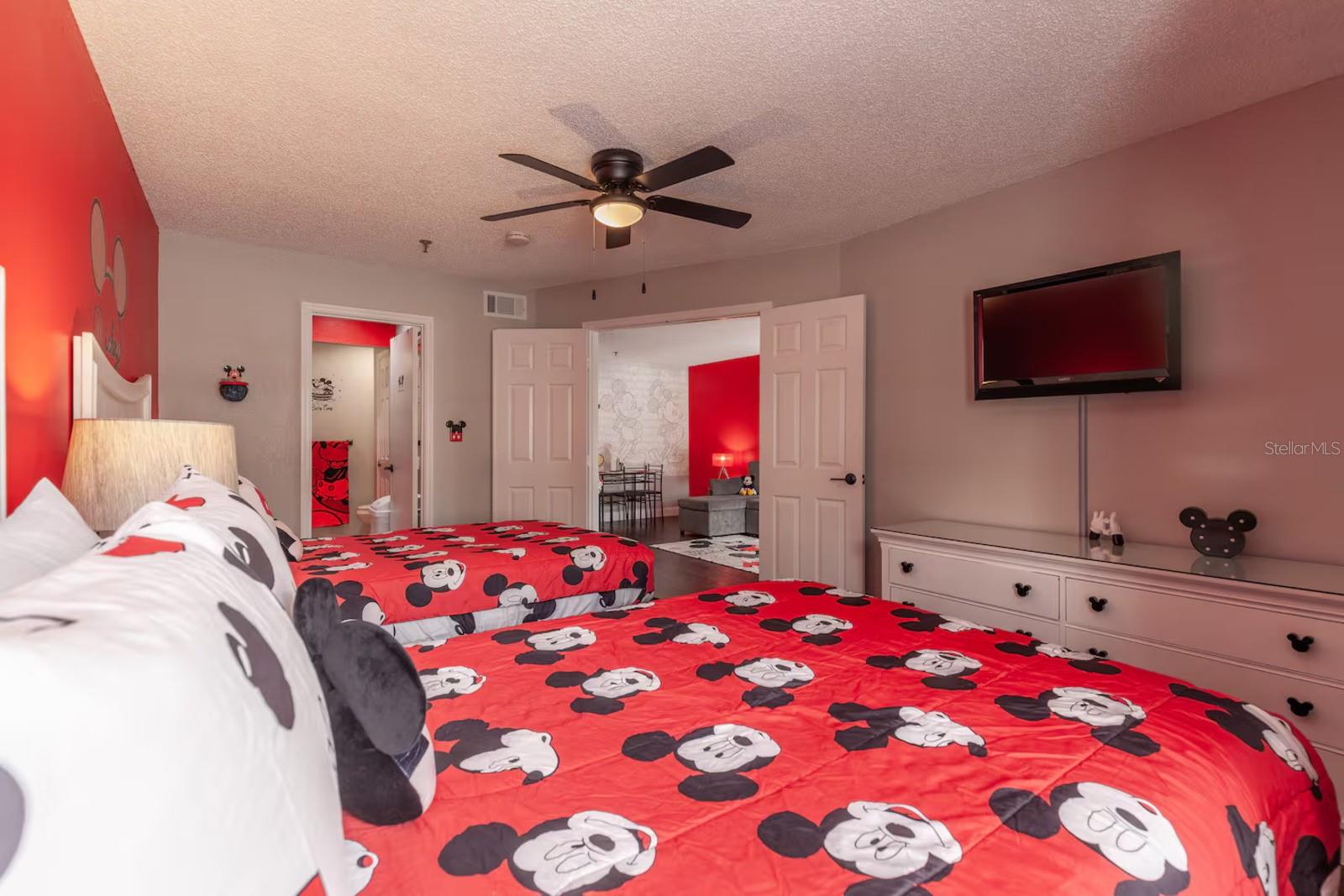 3100 PARKWAY BLVD #215