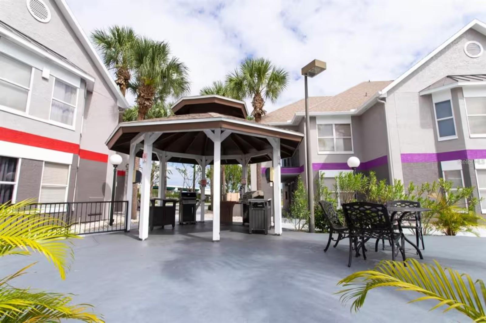 3100 PARKWAY BLVD #215