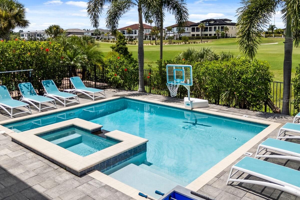 1036 CASTLE PINES CT