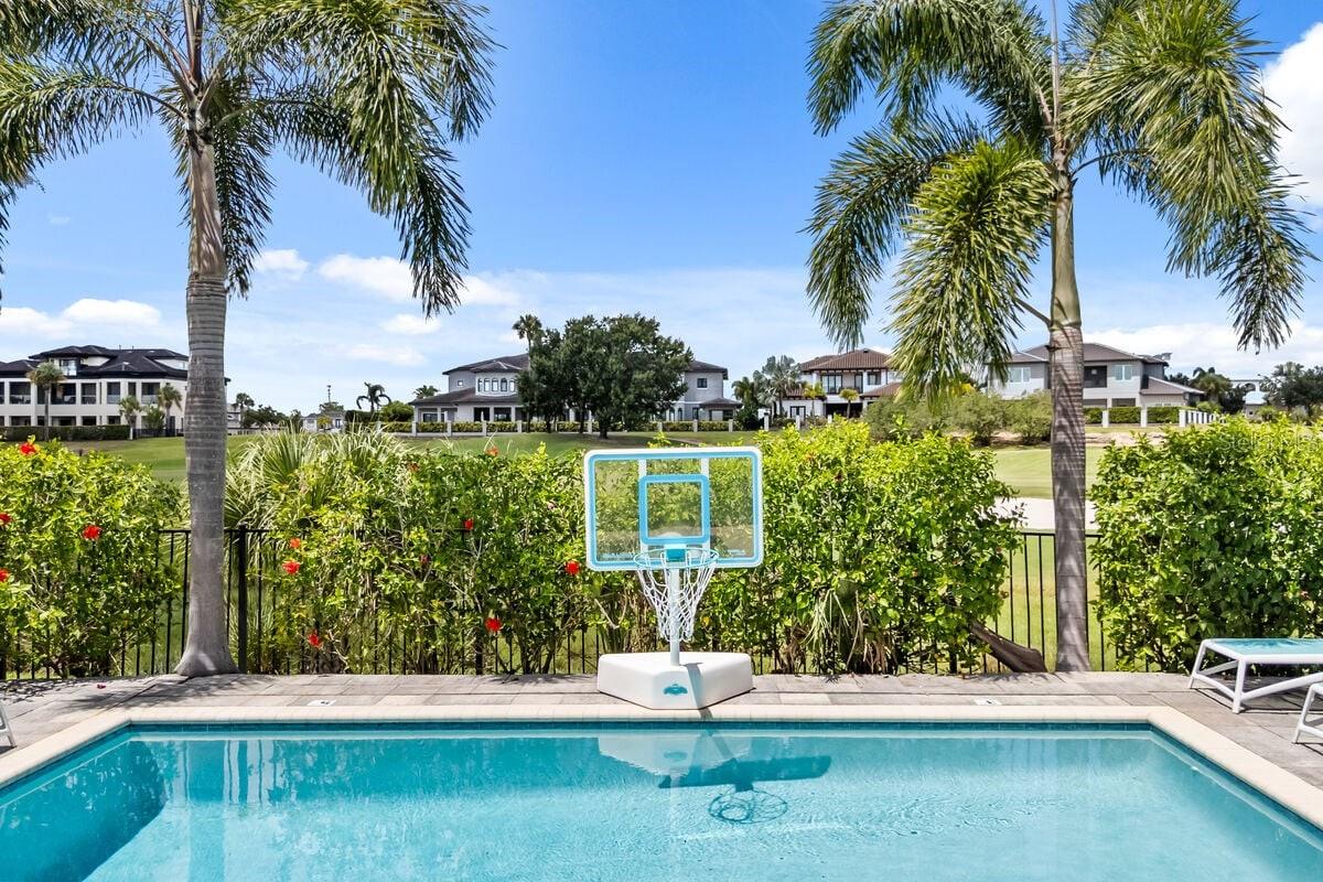 1036 CASTLE PINES CT