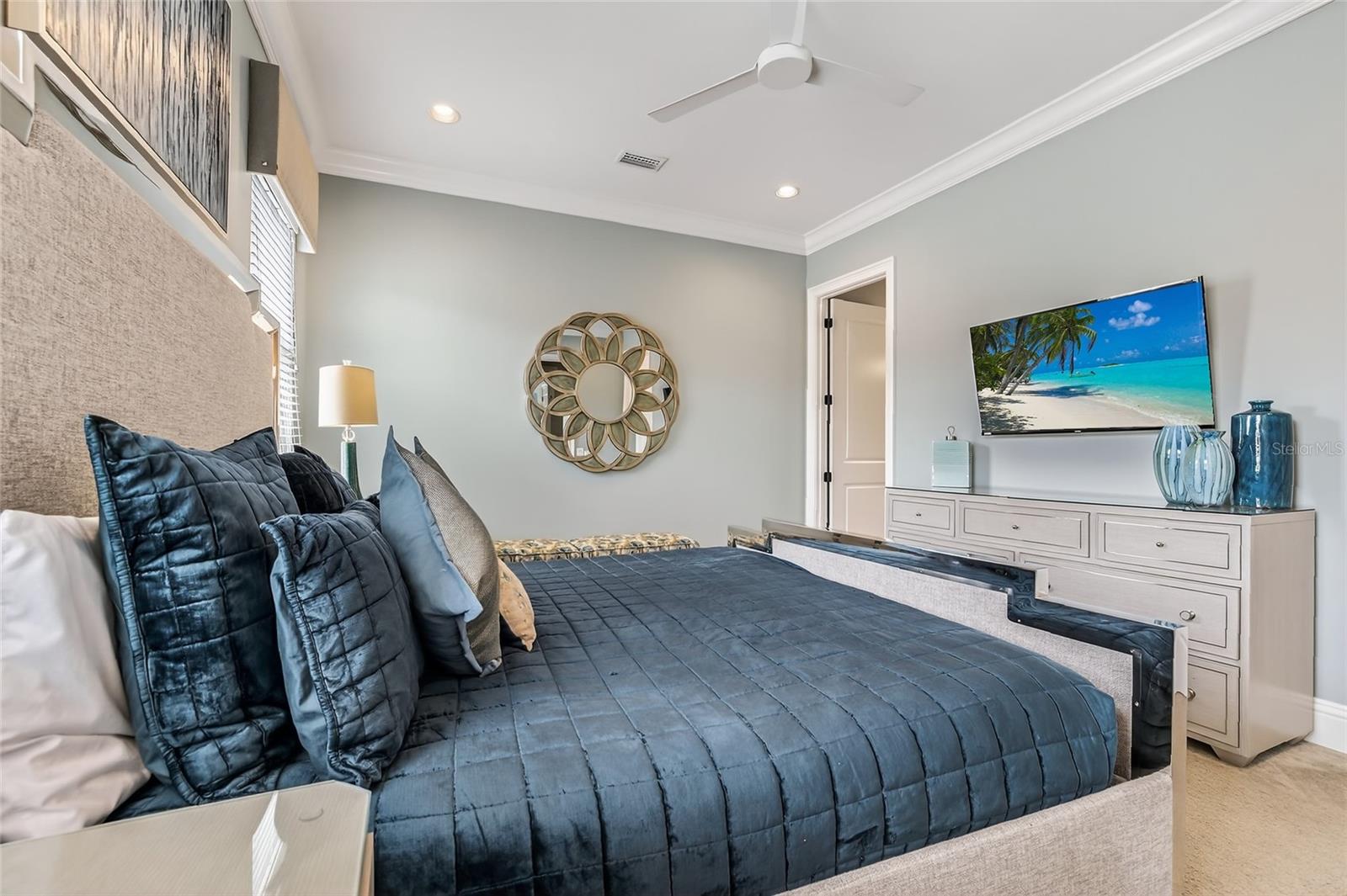 580 MUIRFIELD LOOP