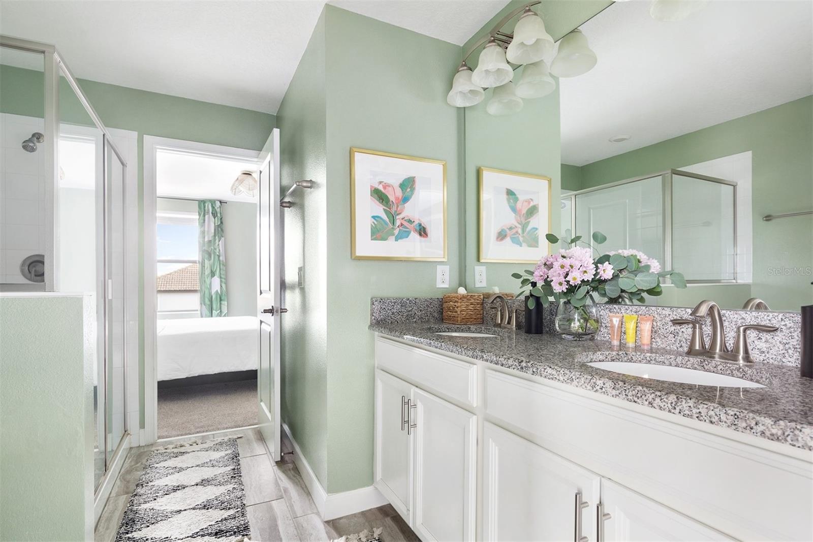 1518 ROLLING FAIRWAY DR