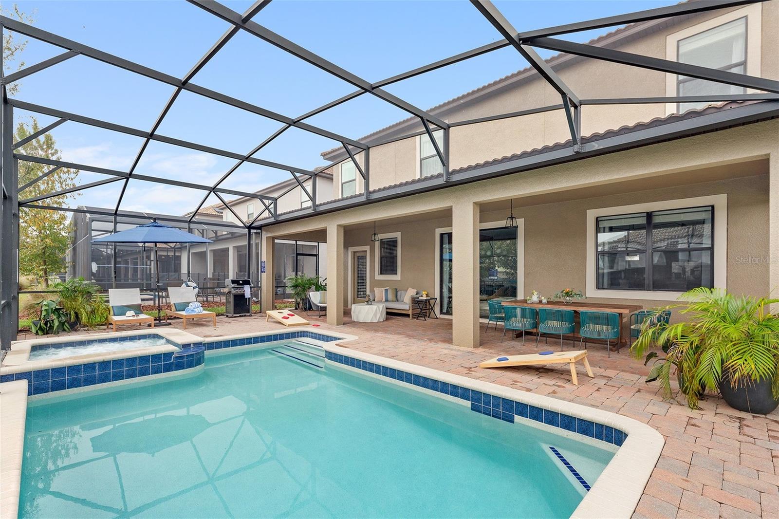 1518 ROLLING FAIRWAY DR