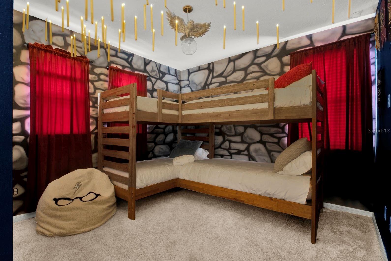 1540 NASSAU POINT TRL