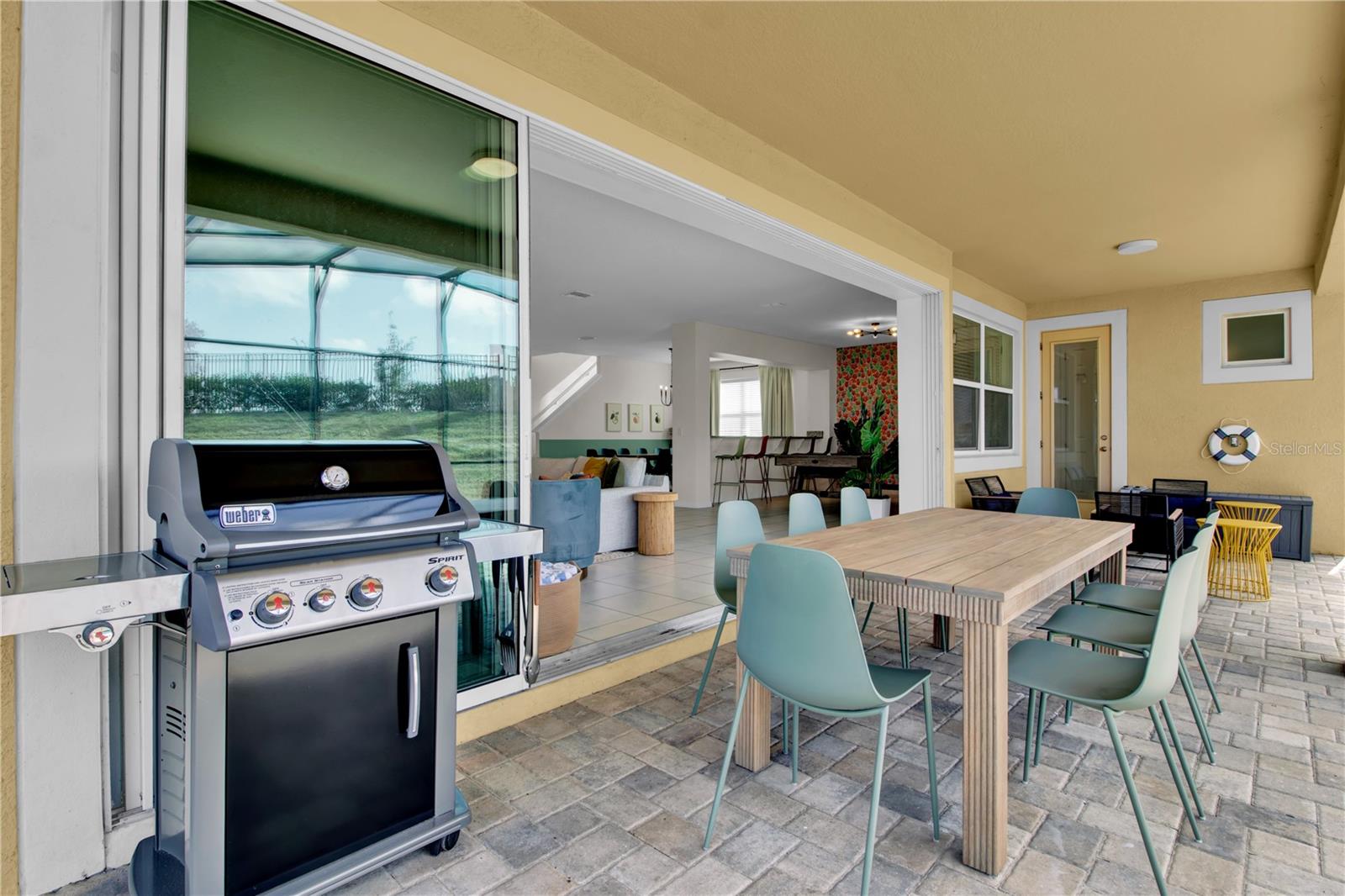 1540 NASSAU POINT TRL