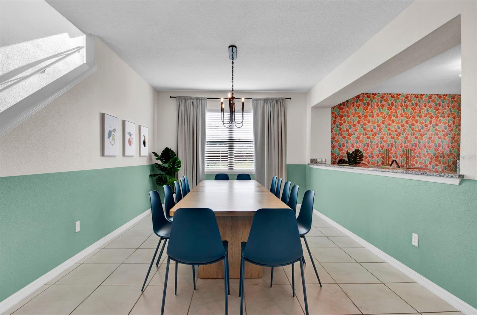 1540 NASSAU POINT TRL