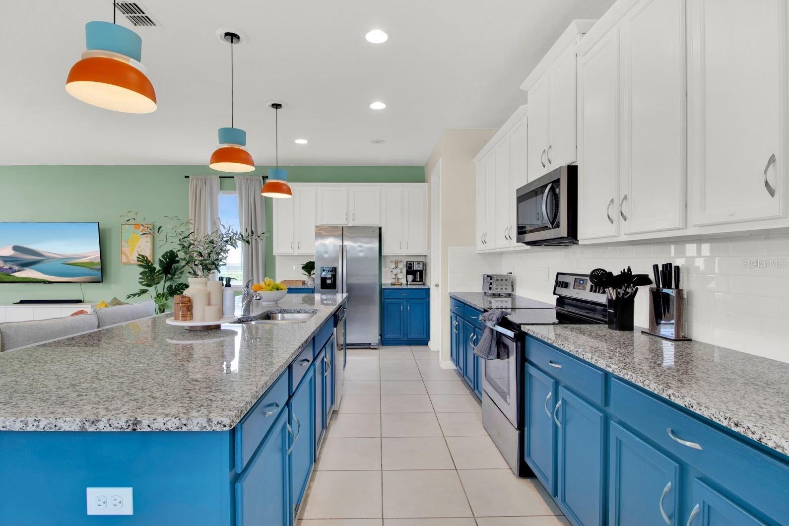 1540 NASSAU POINT TRL