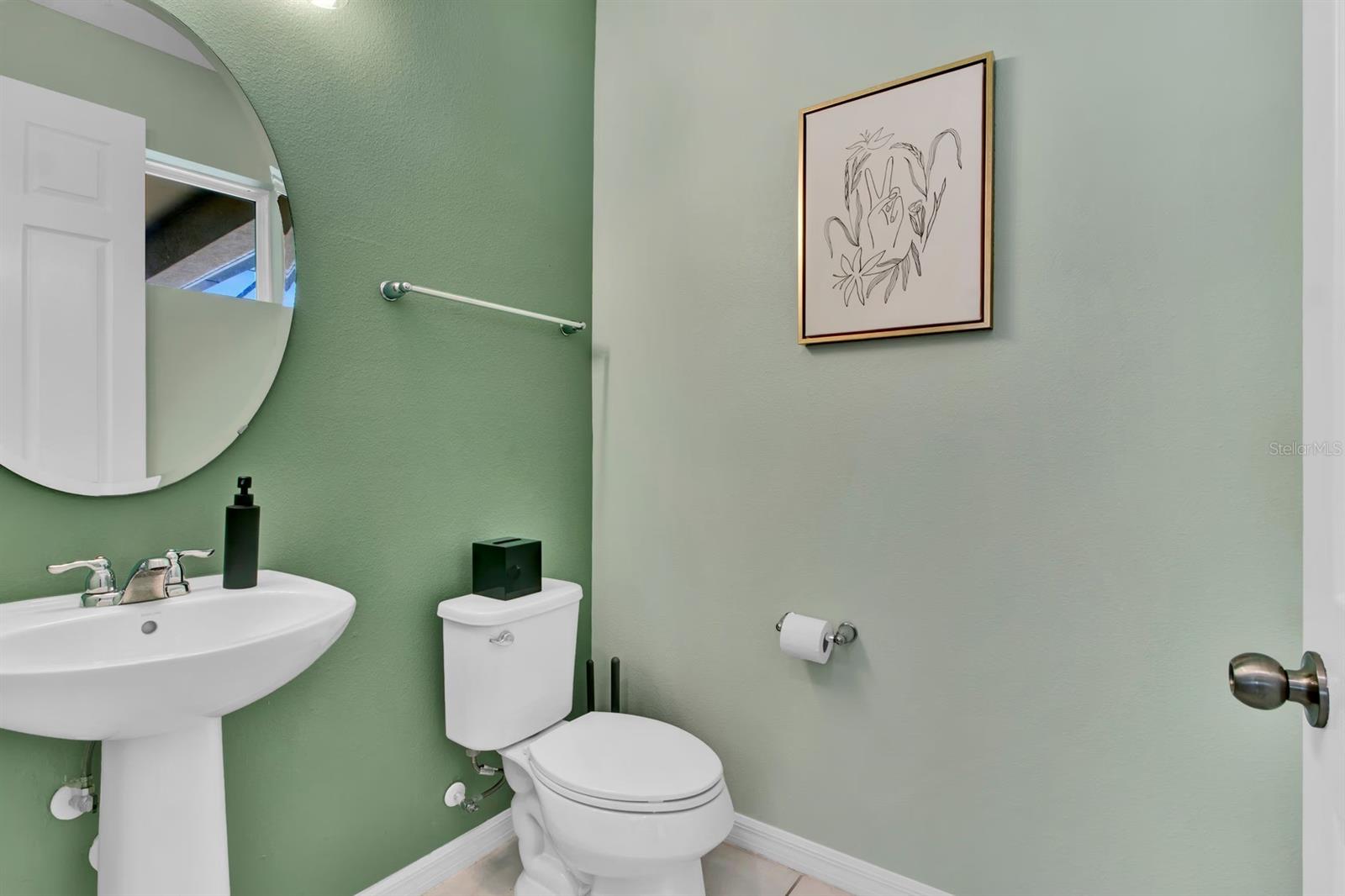 1540 NASSAU POINT TRL