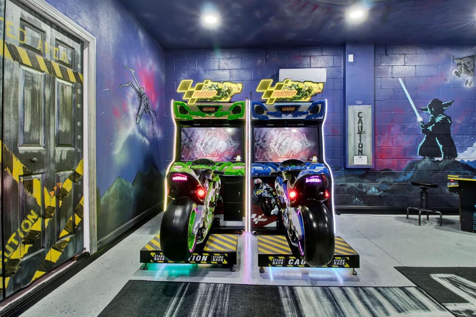 1540 NASSAU POINT TRL