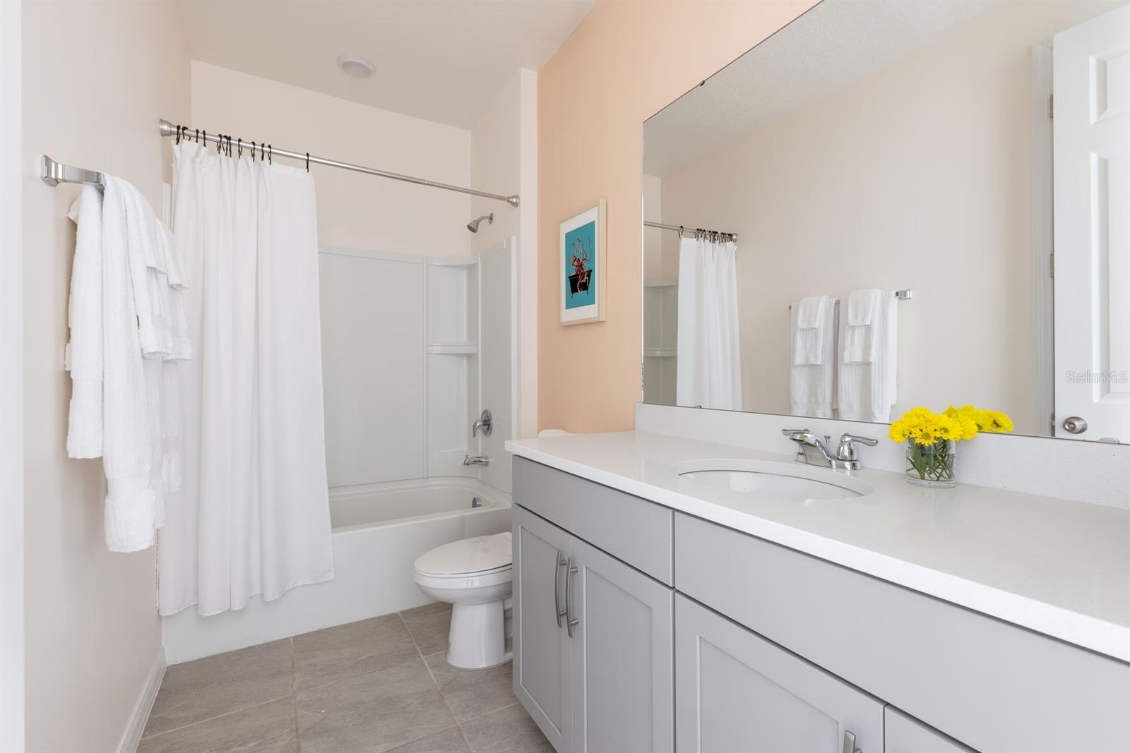 8934 COCONUT BREEZE DR