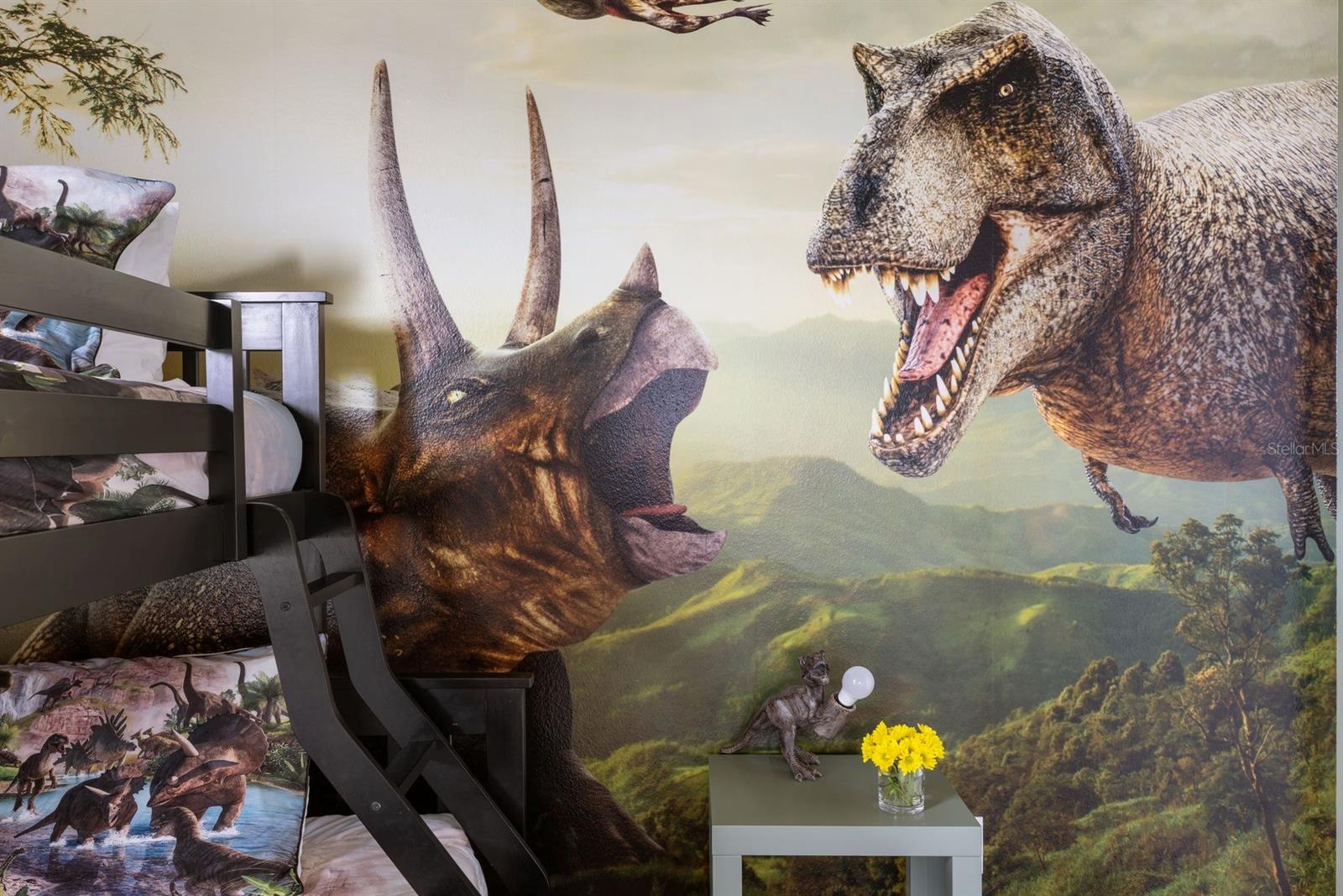 8934 COCONUT BREEZE DR