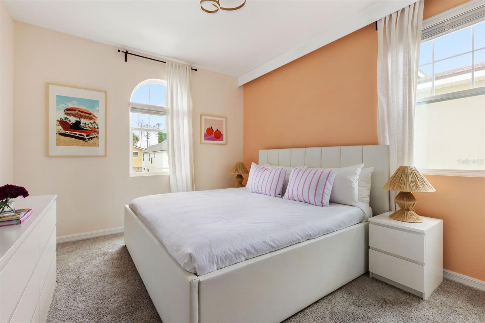 8934 COCONUT BREEZE DR