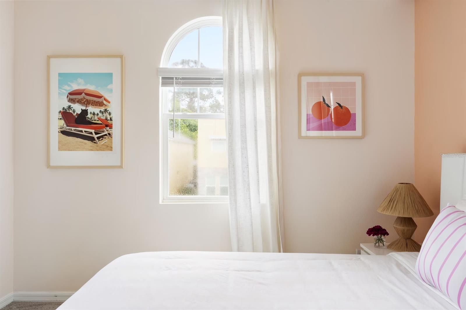 8934 COCONUT BREEZE DR