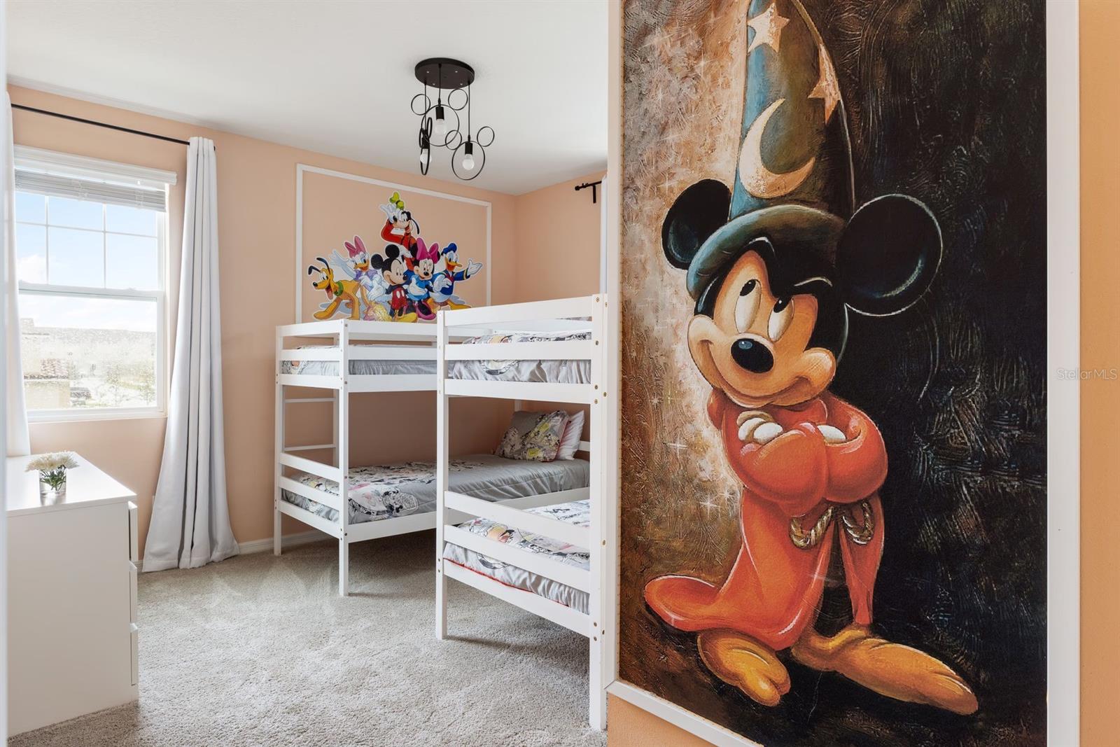 8934 COCONUT BREEZE DR