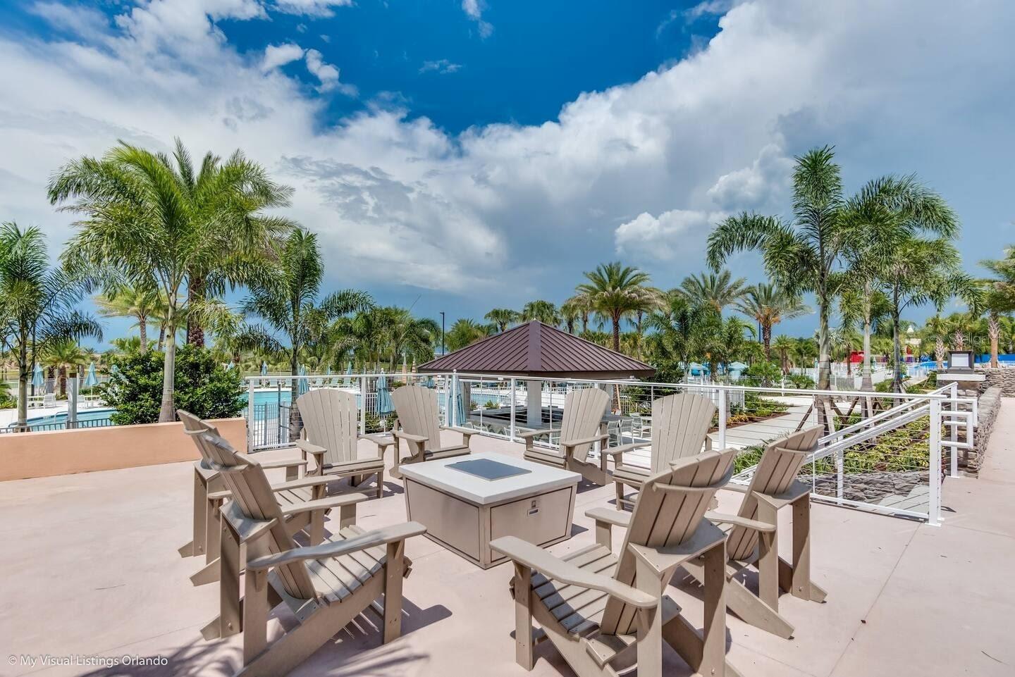 8934 COCONUT BREEZE DR