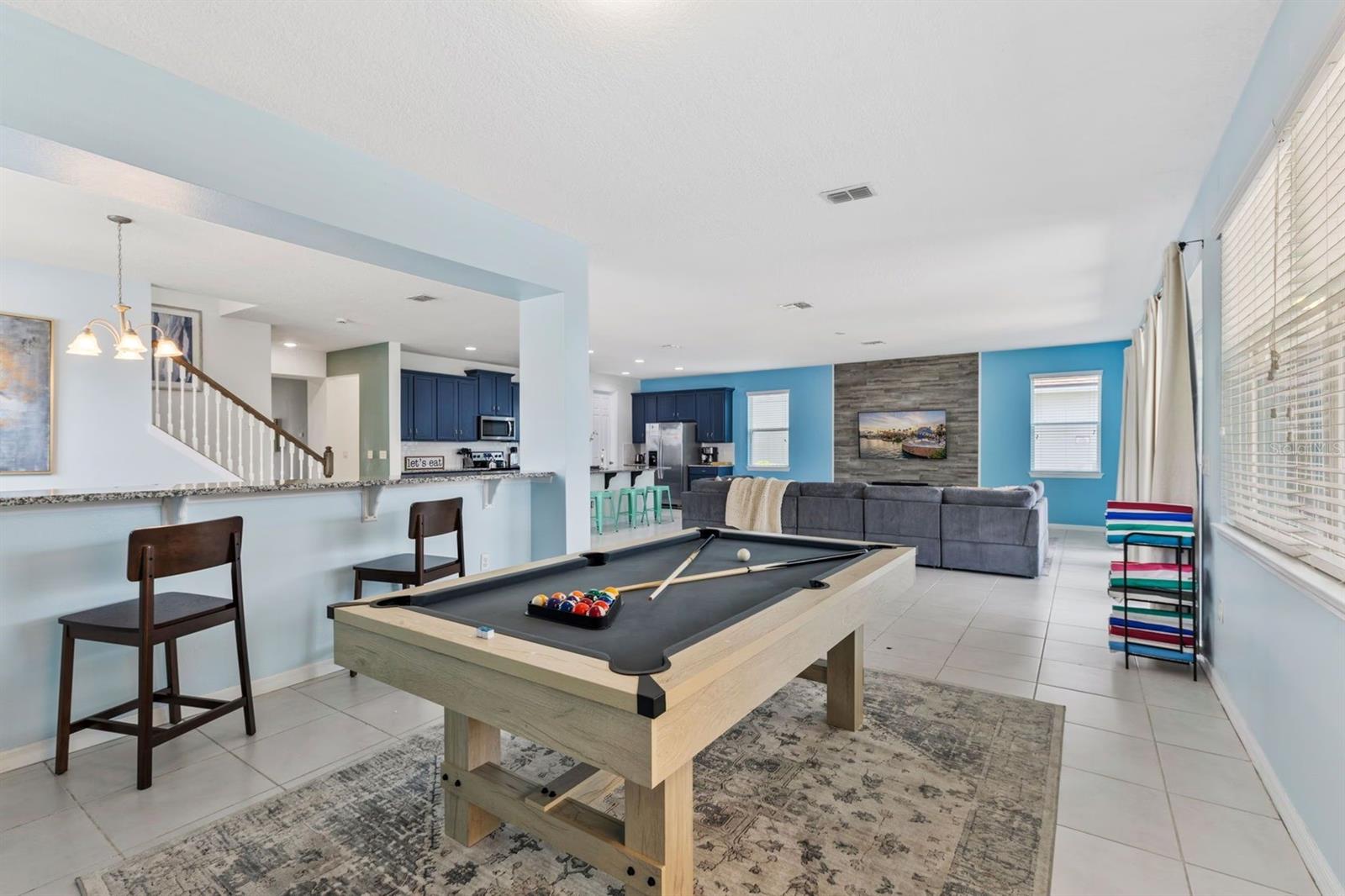 9042 SUNSHINE RIDGE LOOP