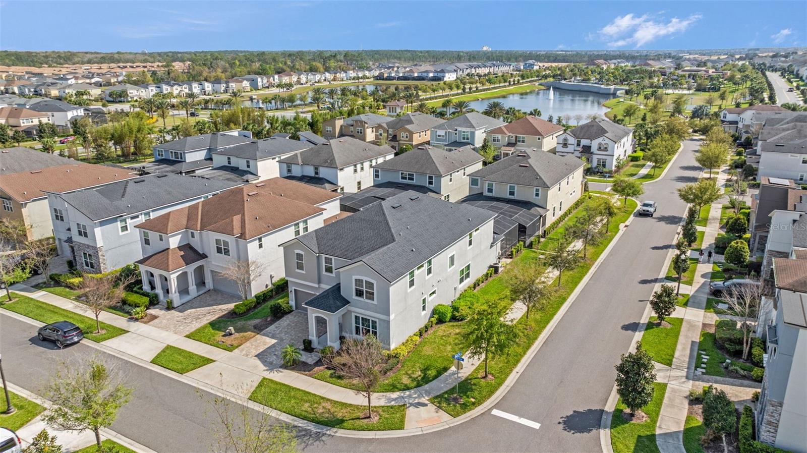 9042 SUNSHINE RIDGE LOOP
