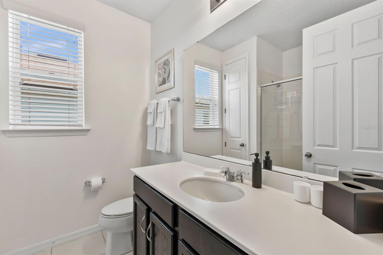 9042 SUNSHINE RIDGE LOOP