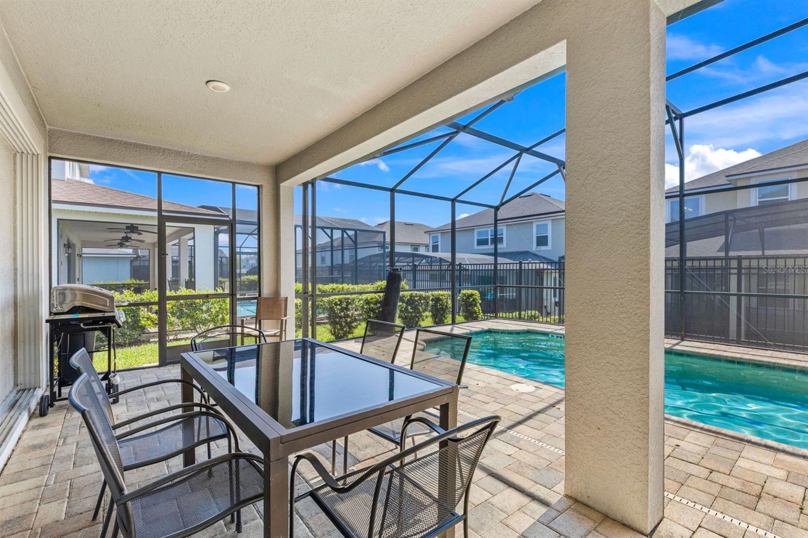 9042 SUNSHINE RIDGE LOOP