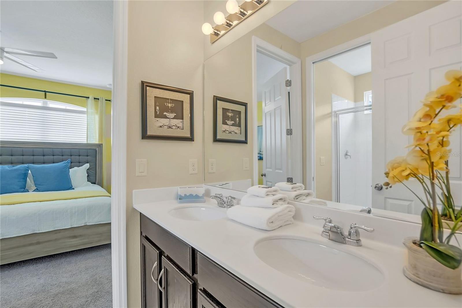 1576 NASSAU POINT TRL