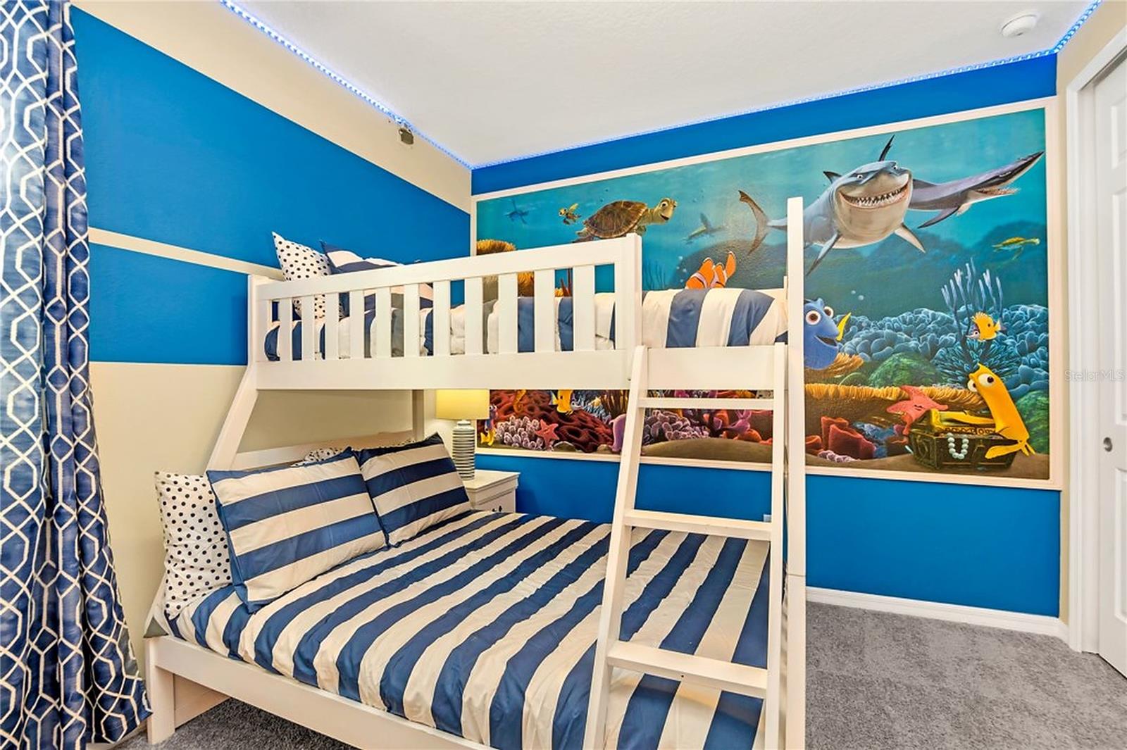 1576 NASSAU POINT TRL